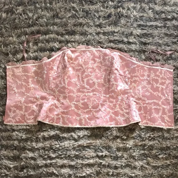 KAY UNGER New York Silk Pink Off-Shoulder Top with Embelishments Size 2 NWOT - Picture 4 of 6